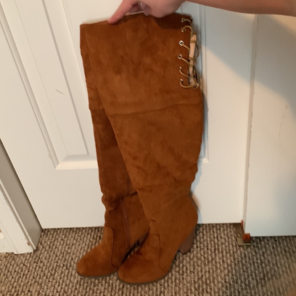 Cognac/camel brown thigh high boots